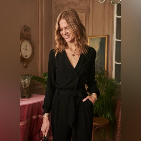 Sézane Jumpsuit - Picture 2 of 5